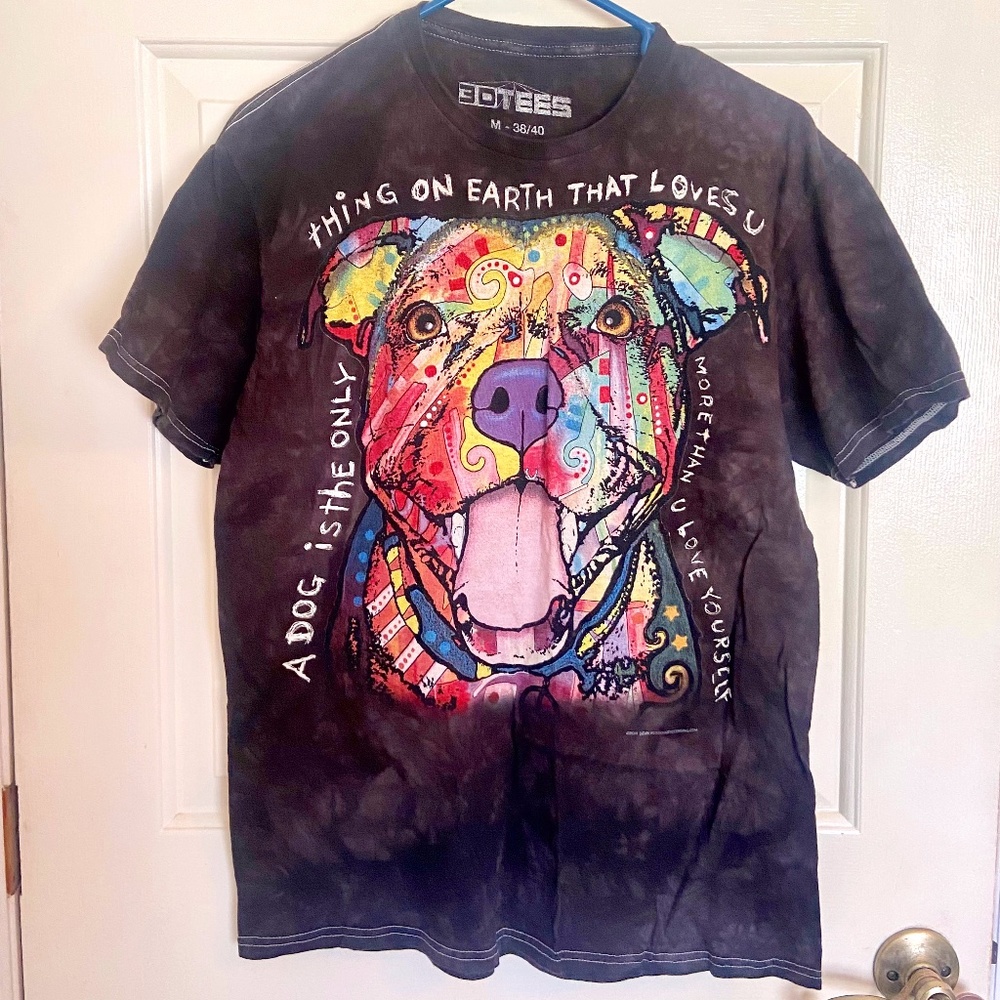 3-D Graphic Pitbull T-Shirt. Multi Colored Animal Print. Animal Lovers. Light